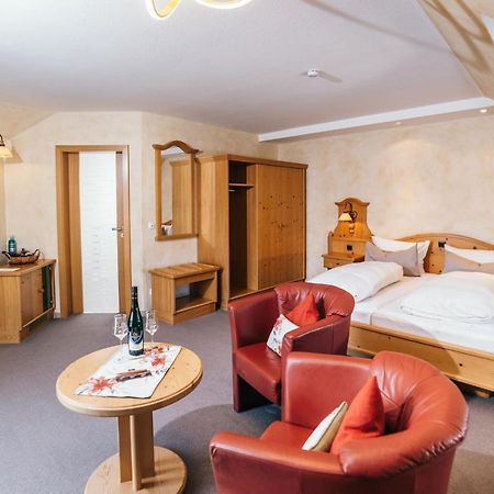 Weinhotel Offenstein Erben Eltville am Rhein Buitenkant foto