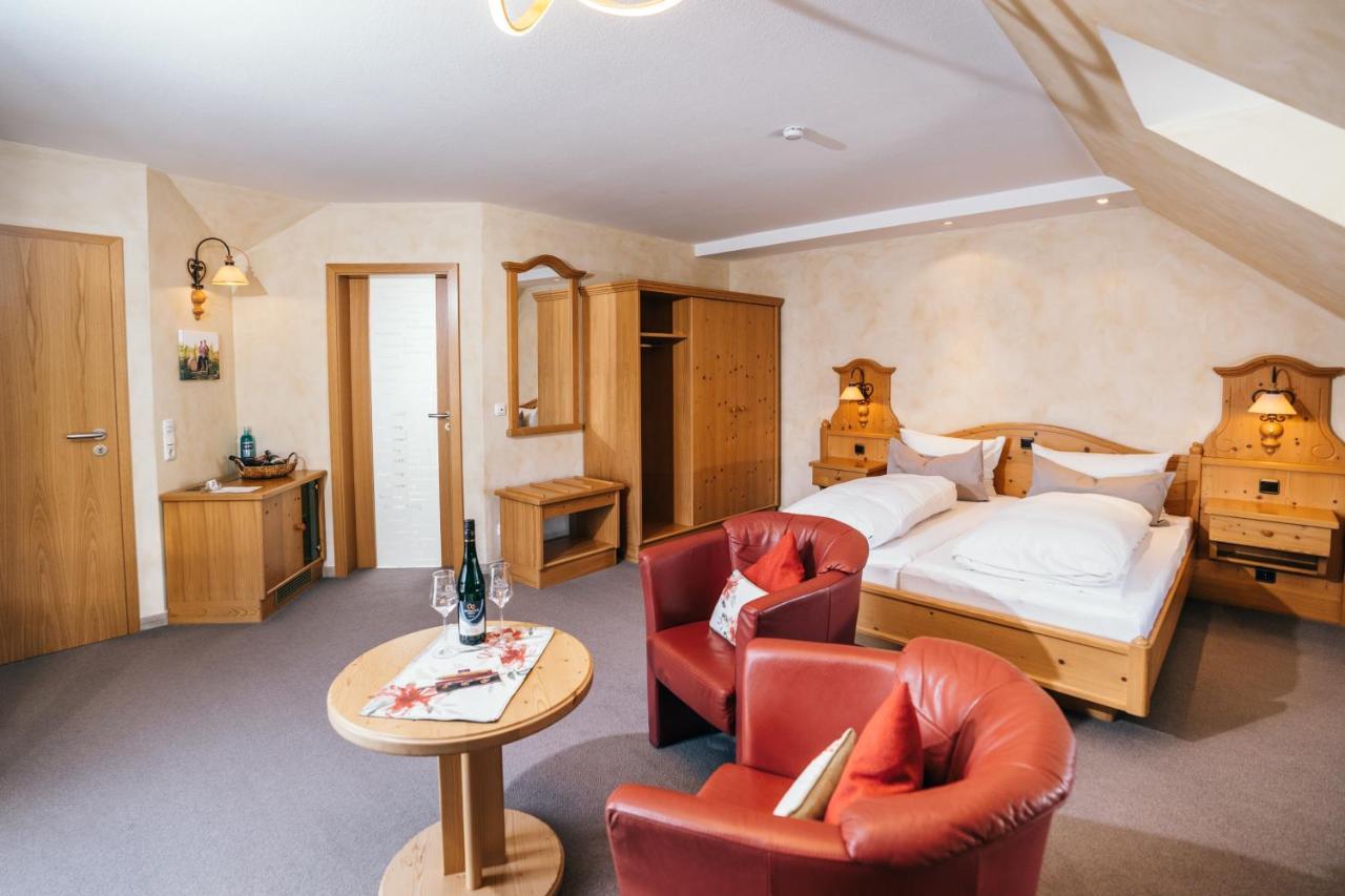 Weinhotel Offenstein Erben Eltville am Rhein Buitenkant foto