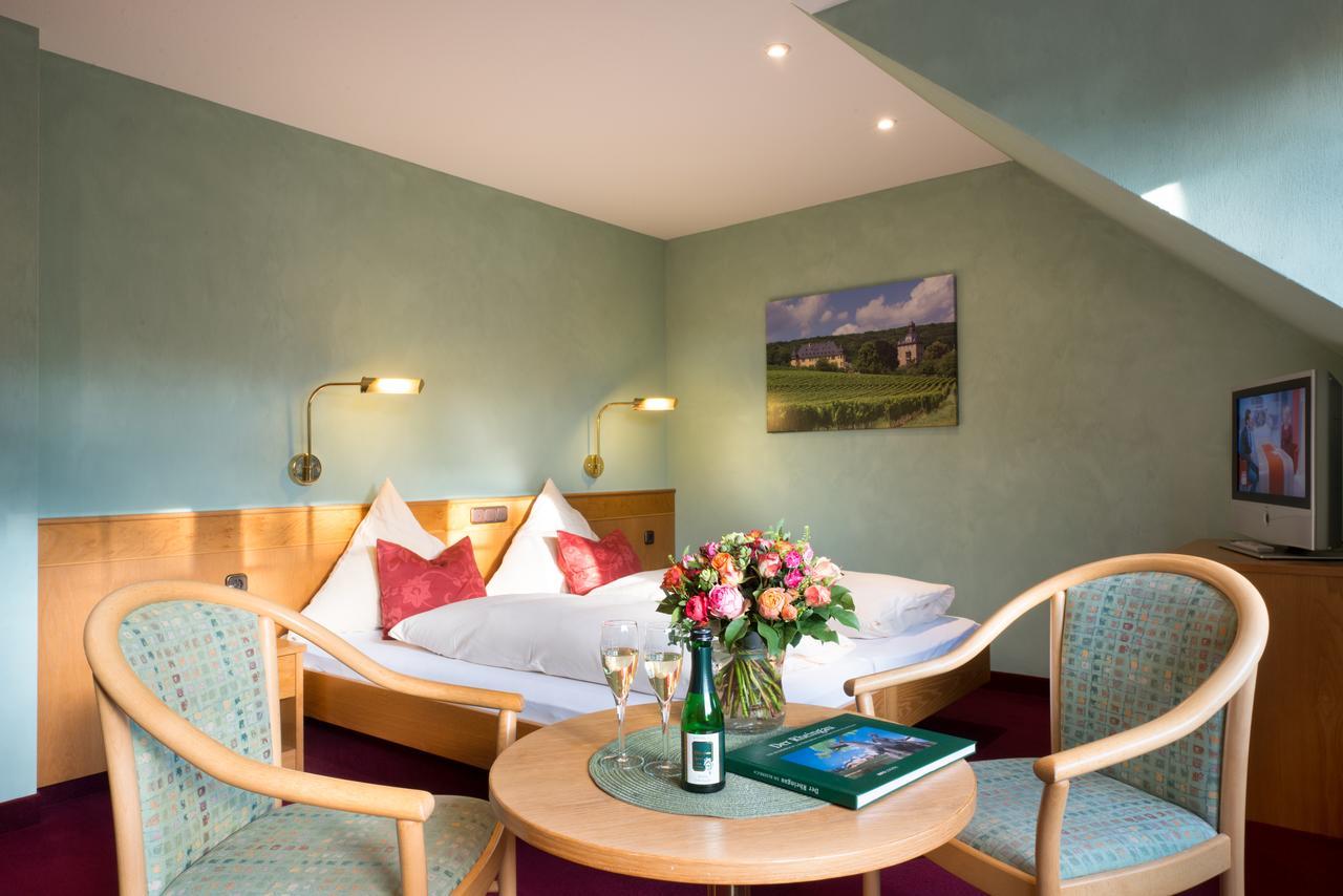 Weinhotel Offenstein Erben Eltville am Rhein Buitenkant foto